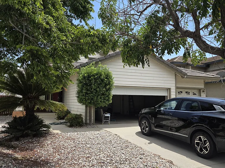 10480 Brookmead Dr — Photo 1