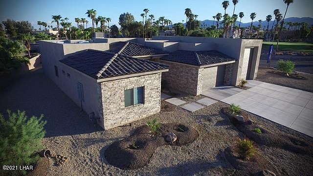 1st image of 2497 Wood Ln