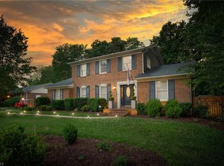 1303 Bearhollow Rd, Greensboro, NC 27410