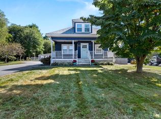 771 Plymouth St, Bridgewater, MA 02324