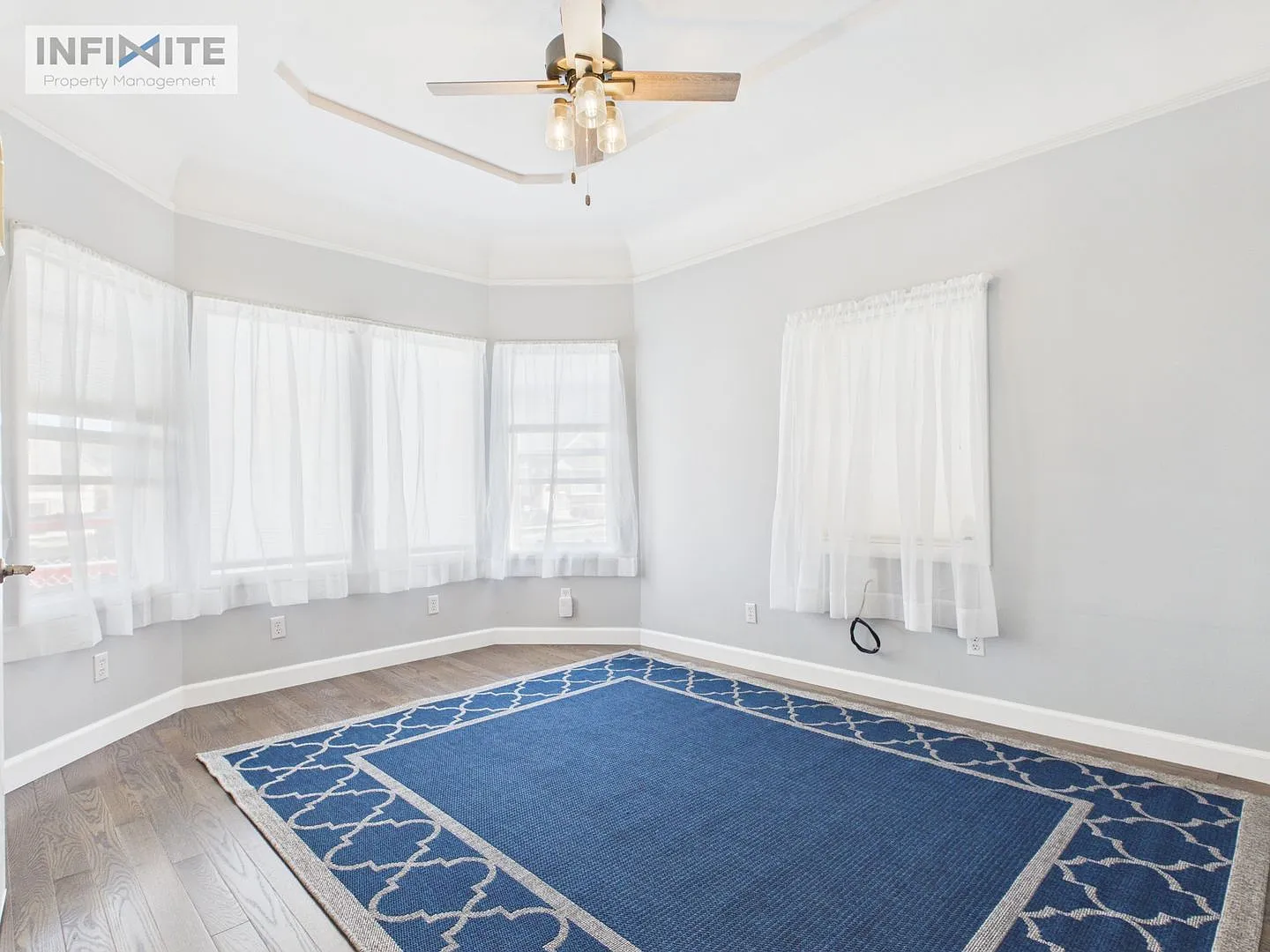 2 Bedroom in Anaconda with Bonus Room! — Photo 3