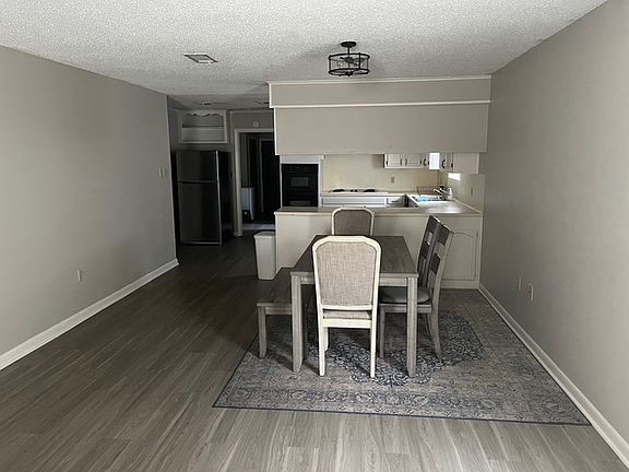 Living Room/ Dining Room/ Kitchen Area