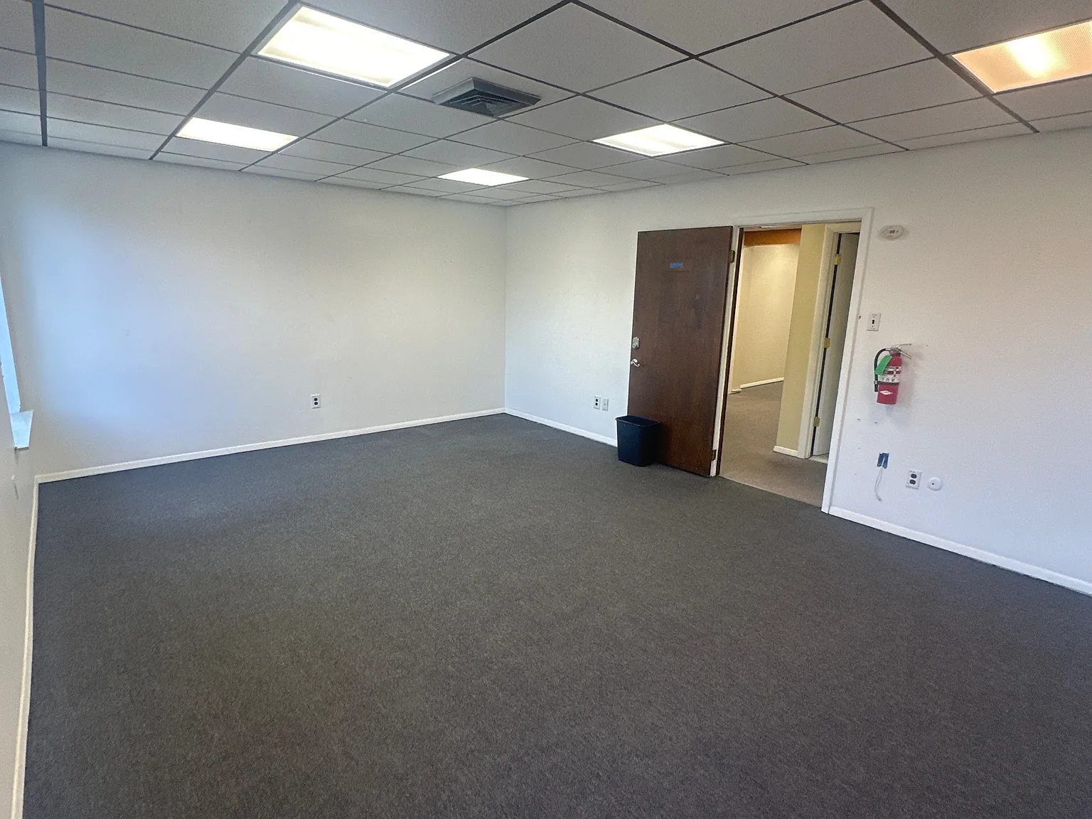 1085 N Black Horse Pike - 11 — Photo 3