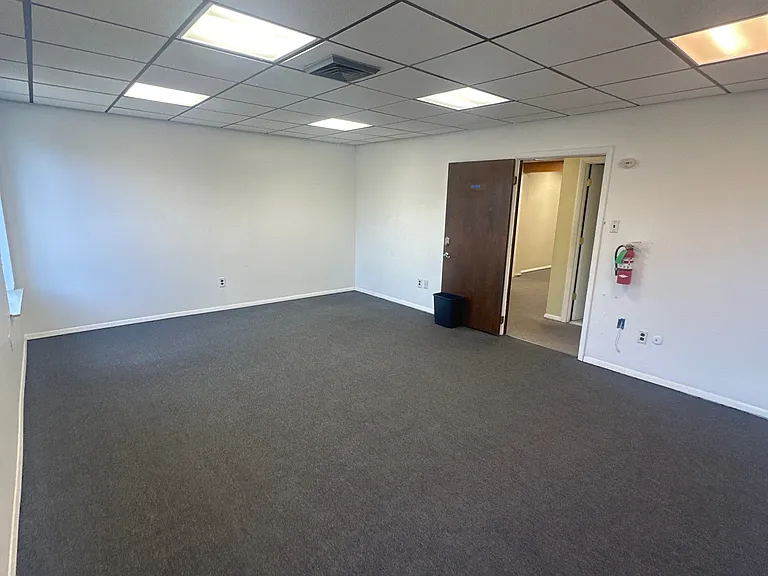 1085 N Black Horse Pike #11 — Photo 3