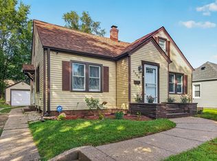 3308 California Rd, Rockford, IL 61108