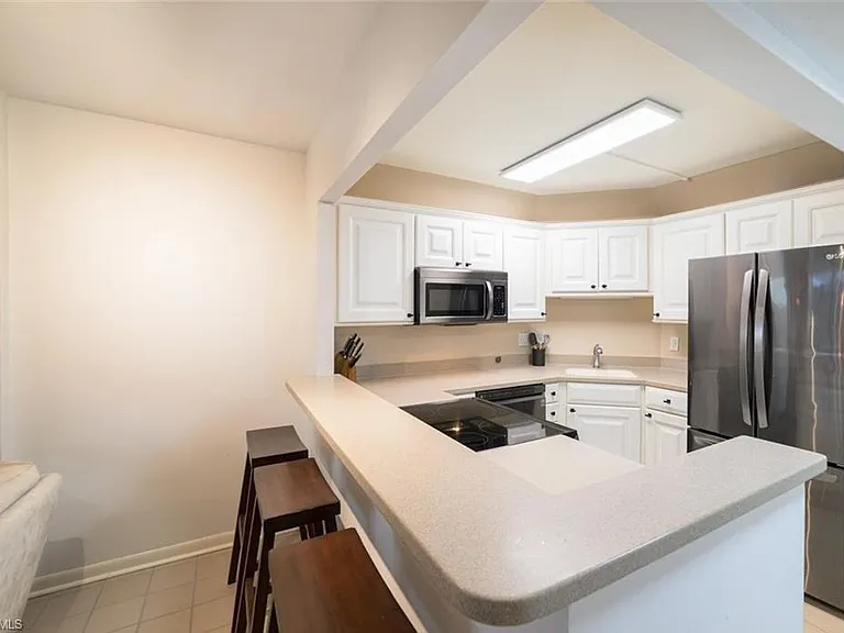 5 Bluebill Ave #305/405 — Photo 20