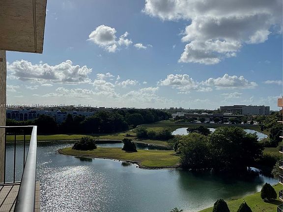 3rd image of 9686 SE Fontainebleau Blvd #705