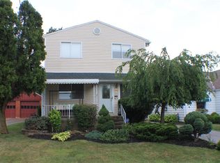 5620 Bangor Ave, Cleveland, OH 44144