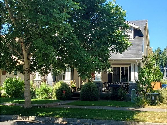 3rd image of 6927 Riverdale Dr SE