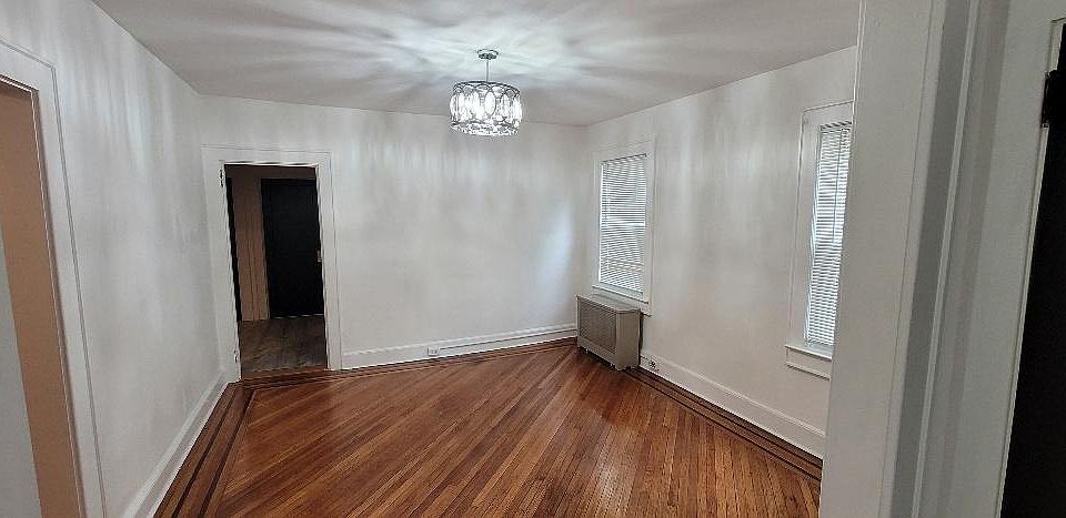 1st image of 61 N 22nd St Floor 1