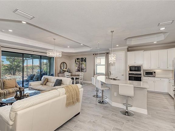 4th image of 24241 Gallberry Dr
