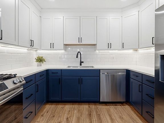 3rd image of 1721 Centre St #304-R