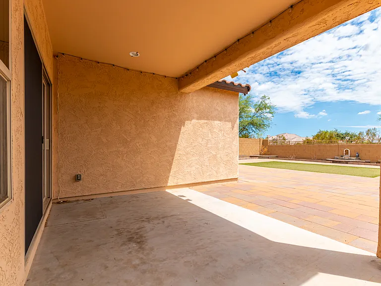 1019 W Spur Dr — Photo 29