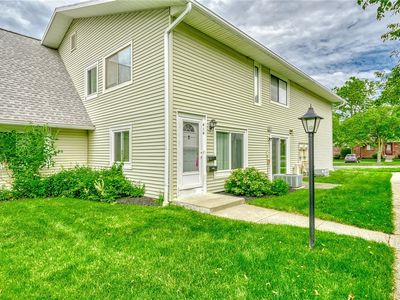 414 Eastbrooke Ln, Rochester, NY, 14618
