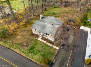 152 Pine Brook Rd, Lincoln Park, NJ 07035