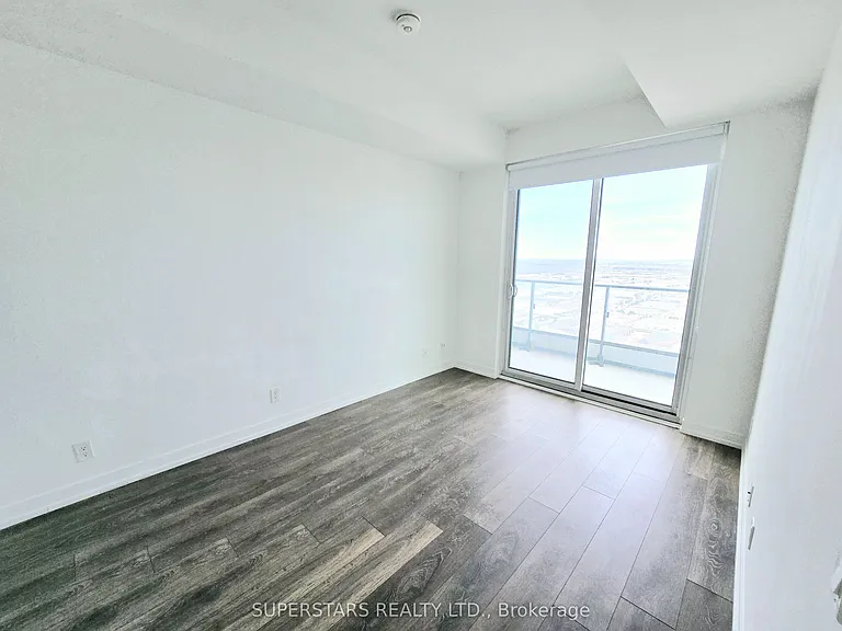 898 Portage Pkwy #5002 — Photo 9