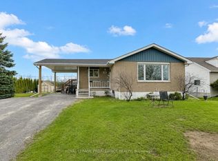 60 Catalina Dr, Quinte West, ON K8R 1C5