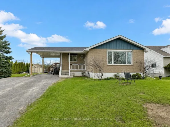 60 Catalina Dr, Quinte West, ON K8R 1C5