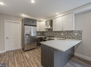 1070 N Front St #B, Philadelphia, PA 19123