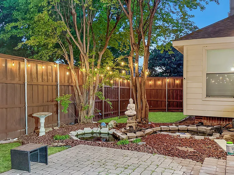 7848 Ravens Cliff Dr — Photo 34