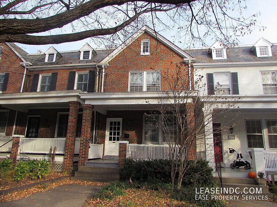 1st image of 2215 39th St NW
