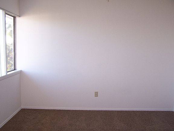3rd image of 8276 Orchard Ave APT J