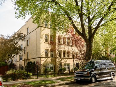 1264 W Winona St APT 1A, Chicago, IL, 60640
