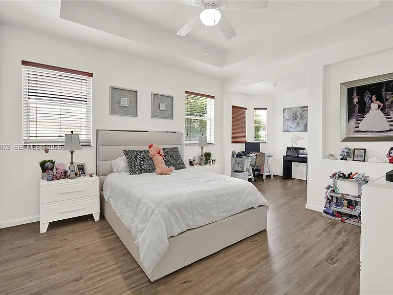 20765 SW 89th Ave — Photo 27
