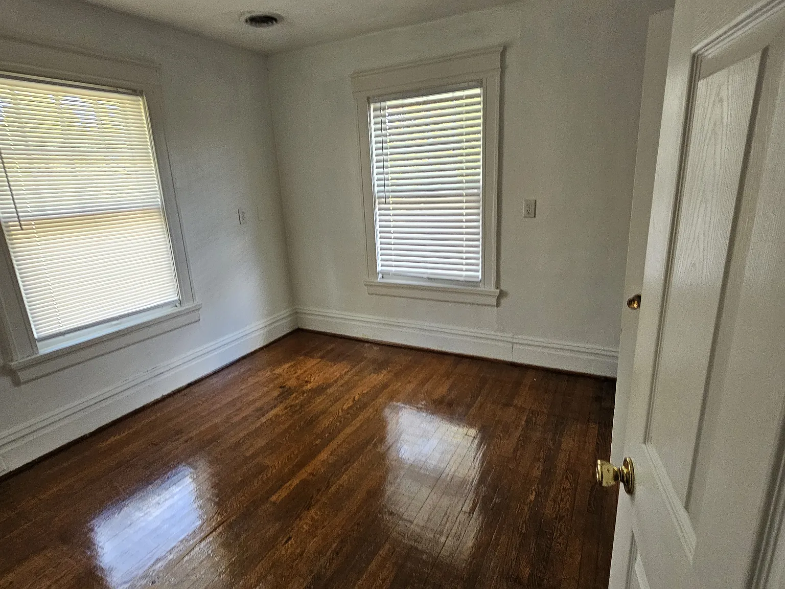 1 bed, 600 sqft, $950 — Photo 3