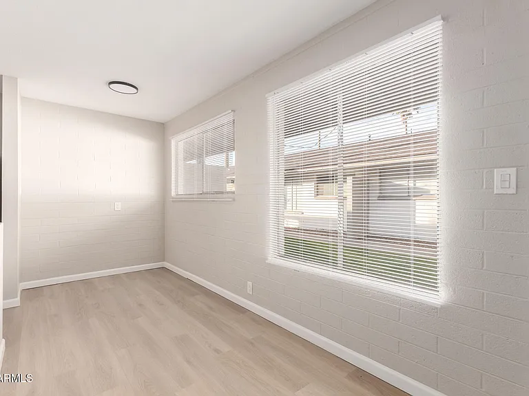 405 S Priest Dr — Photo 10