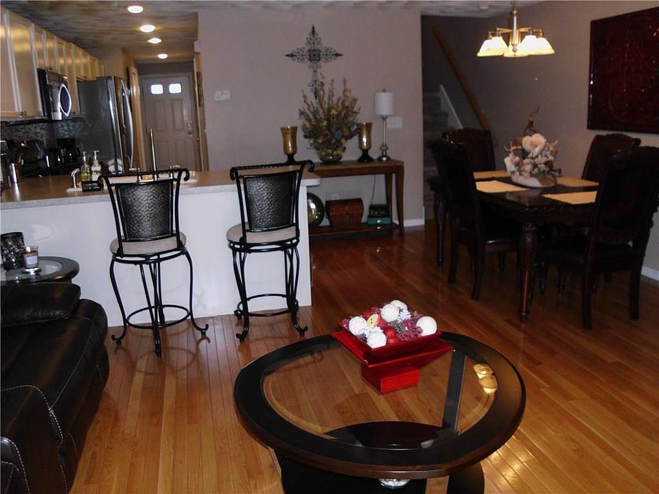 1st image of 450 Providence St Unit 16