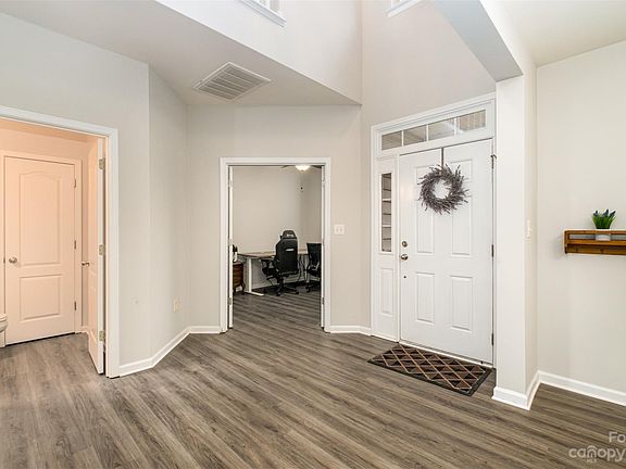 3rd image of 9614 Cheery Meadow Dr
