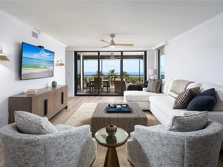 10475 Gulf Shore Dr #115 — Photo 3