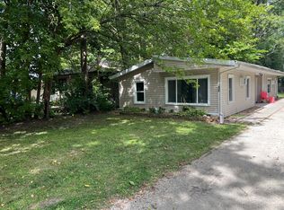 406 E Iowa St APT 1, Urbana, IL