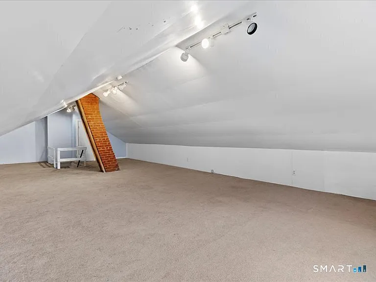 191 Willow St #2 — Photo 16