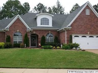 8898 Oak Grove Blvd, Olive Branch, MS 38654