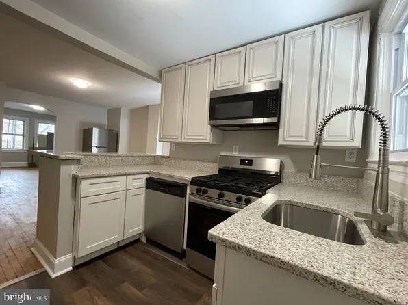 2644 W Lafayette Ave, Baltimore, MD 21216