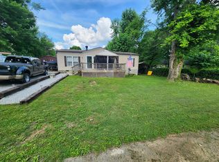 2435 Old Greenbrier Pike, Greenbrier, TN 37073