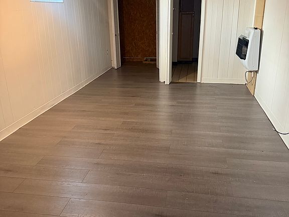 2nd image of 1097 Pontiac Ave #1