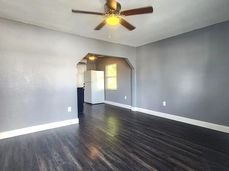 2996 Francis Ave #5 — Photo 2
