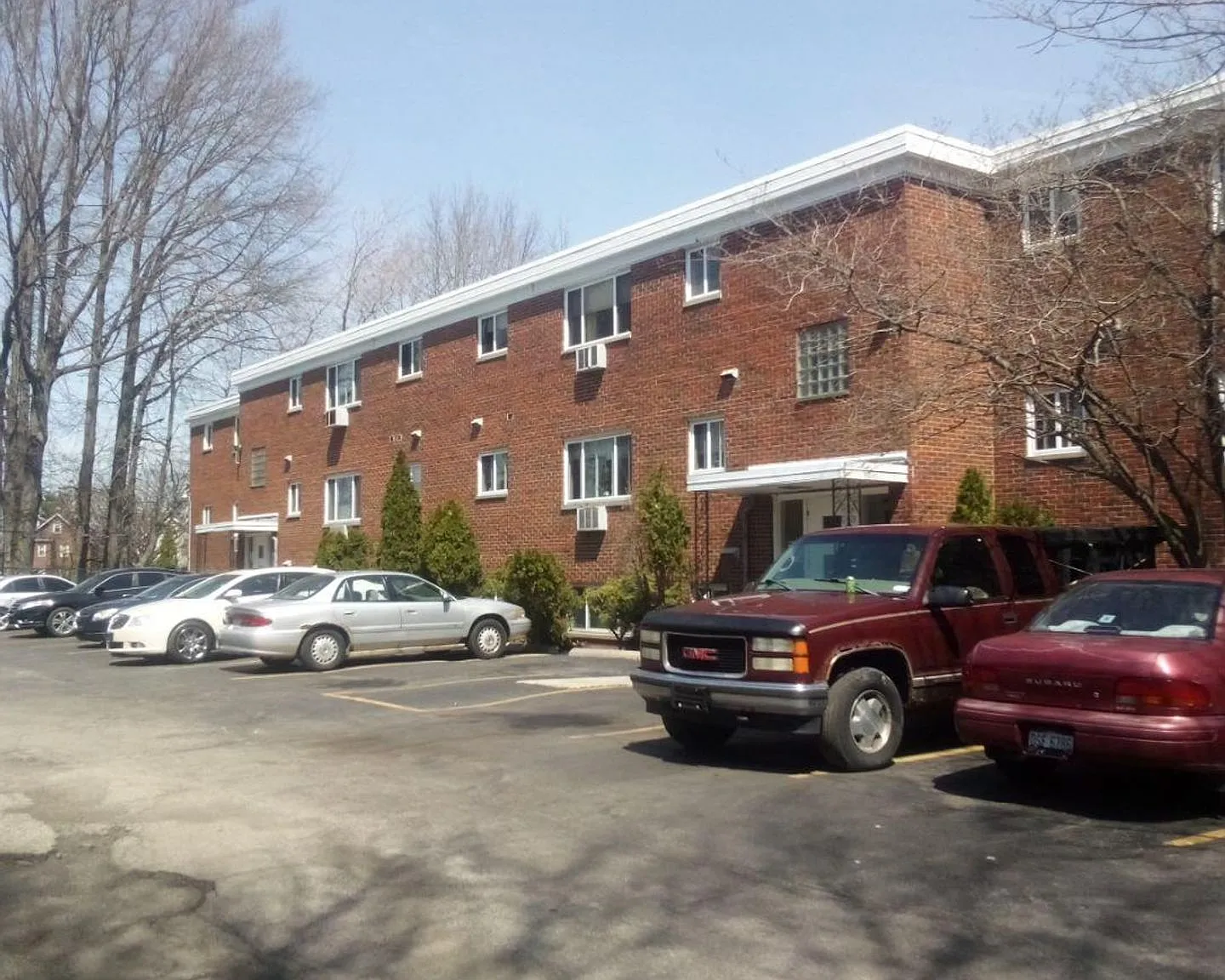 007 Bella Dr — Photo 1