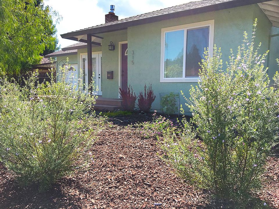 1st image of 315 Pine Cir