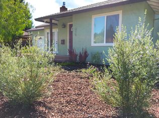 315 Pine Cir, Healdsburg, CA 95448