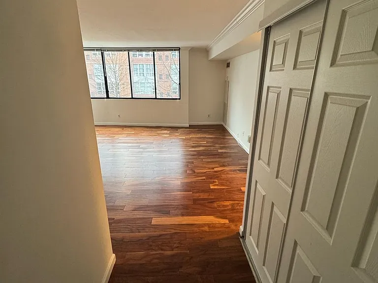 1245 13th St NW #310 — Photo 22