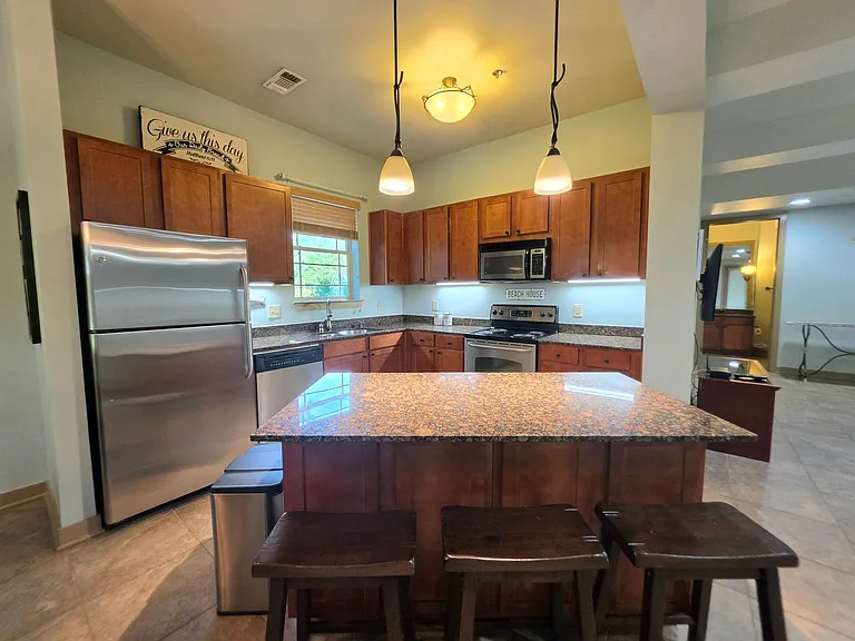 1430 Regency Rd #B104 — Photo 8