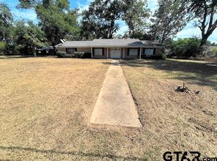 590 N Elm St, Frankston, TX 75763