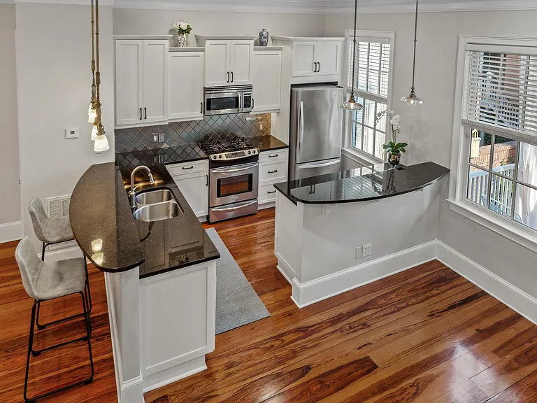 311 W Taylor St #A — Photo 6