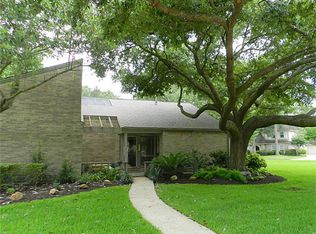 7511 Bairnsdale Ln, Houston, TX 77070