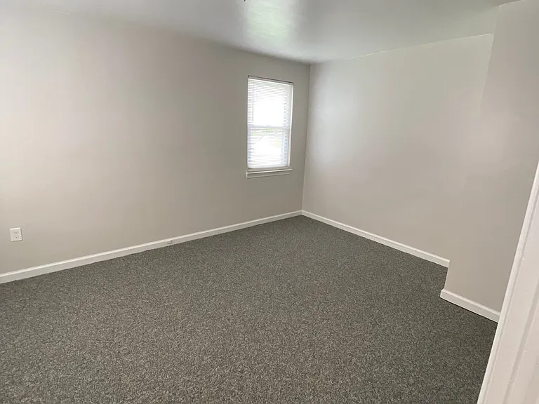 1128 Faunce St #1 — Photo 14