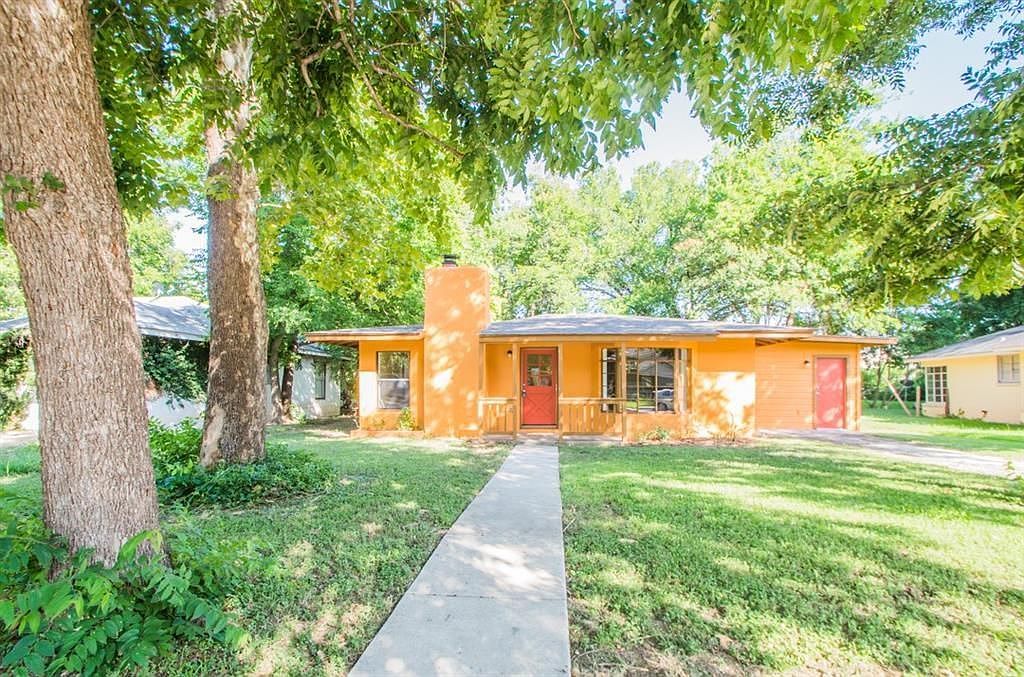 1028 Sycamore St, San Marcos, TX 78666 Zillow